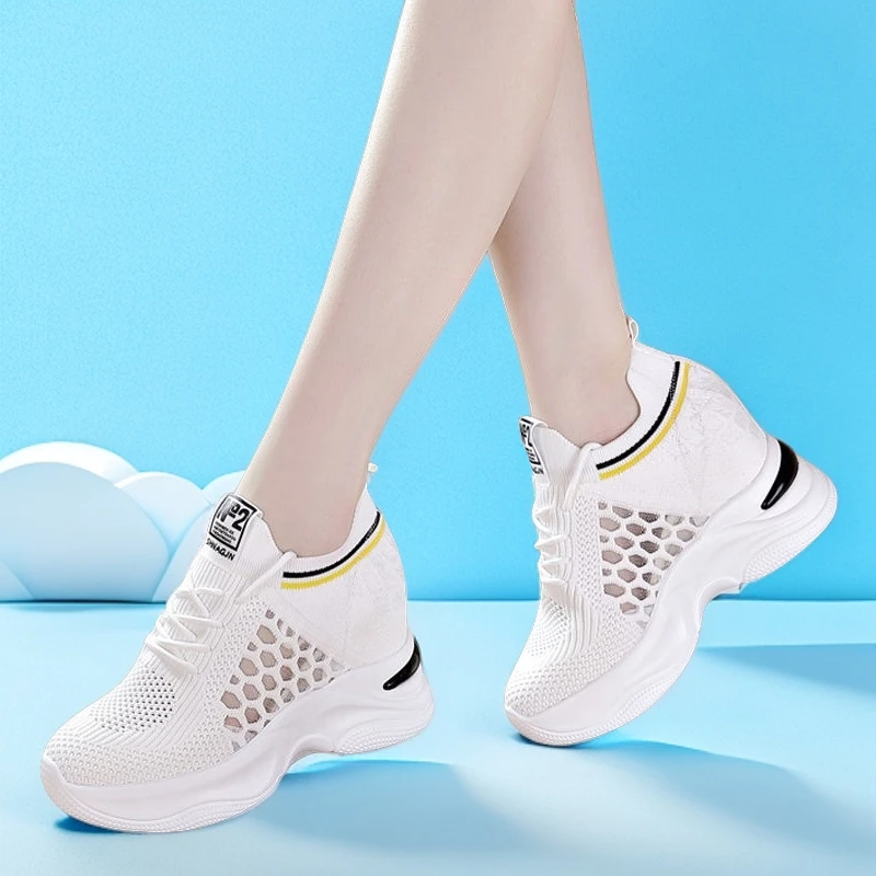 透气显瘦内增高女鞋2024夏季新款女士休闲运动鞋镂空厚底网面飞织