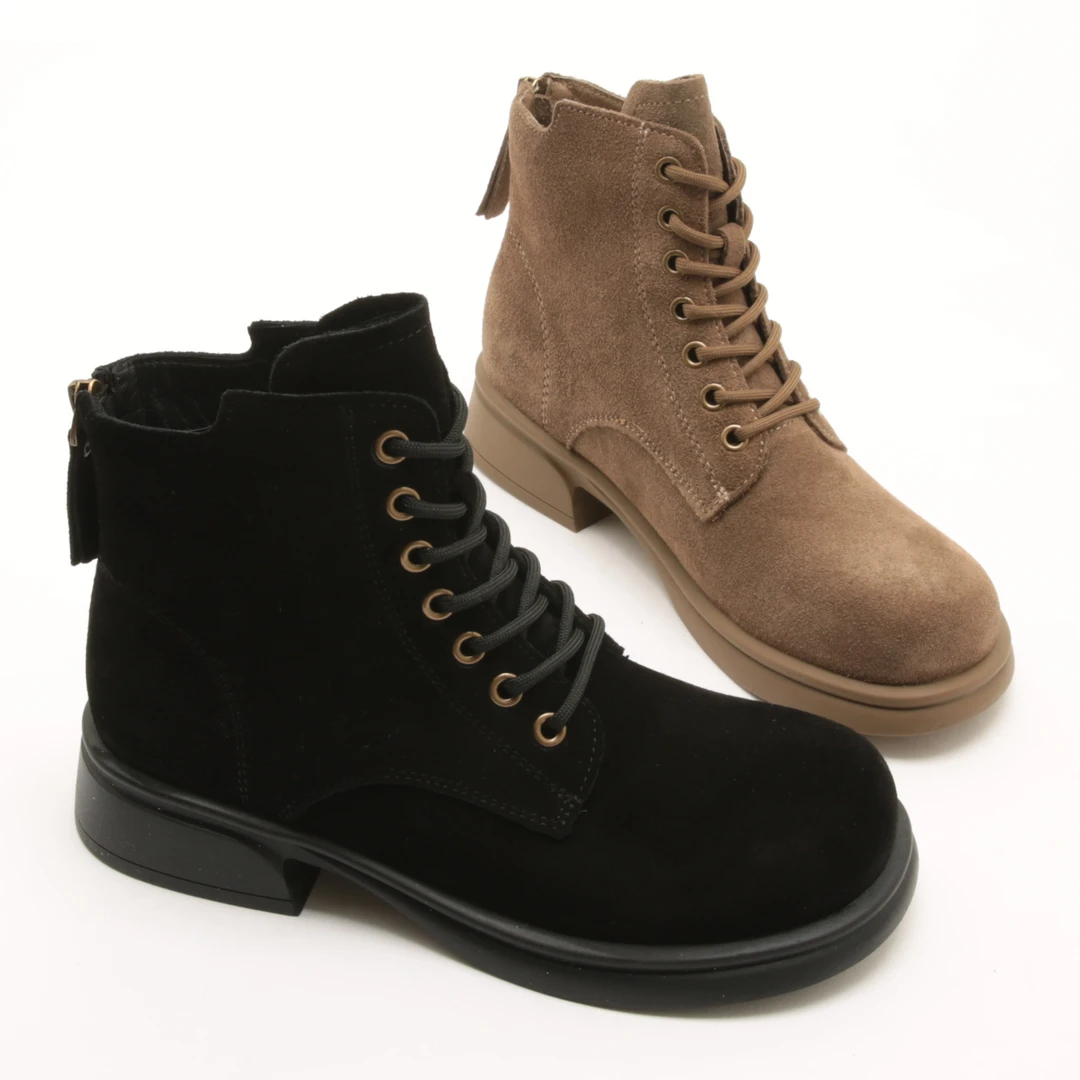 5433秋冬新款英伦风圆头系带马丁单靴女磨砂真皮复古粗跟短靴