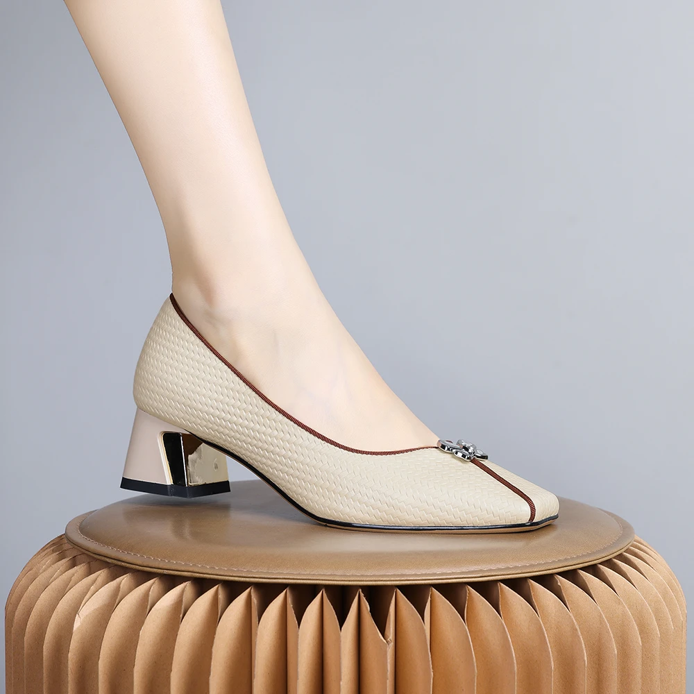 2024年新款欧美温柔玛丽珍鞋简约百搭女鞋浅口配裙子气质粗跟0112