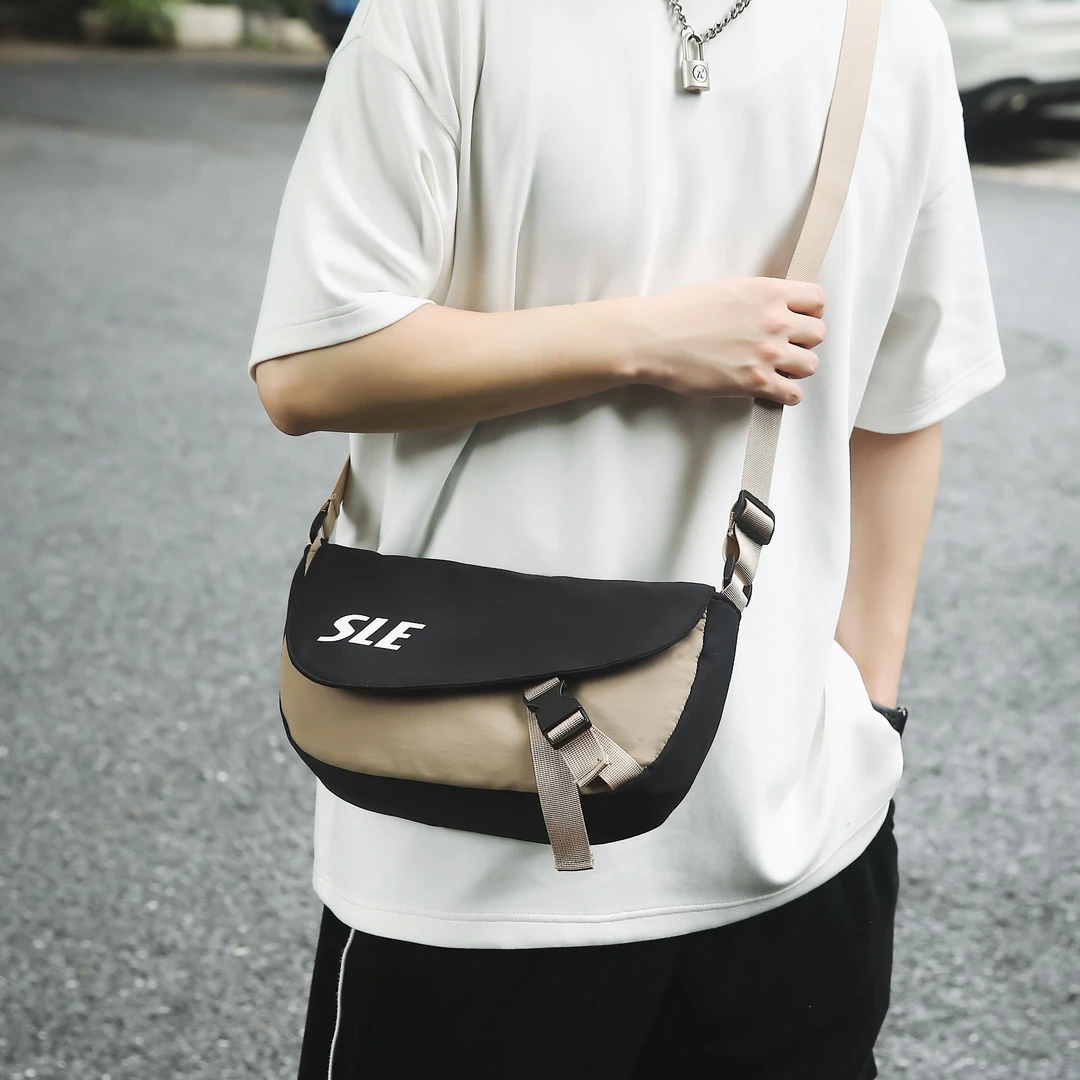 日系潮牌新款男女运动手提单肩斜挎背包百搭帆布小包包腋下包腰包