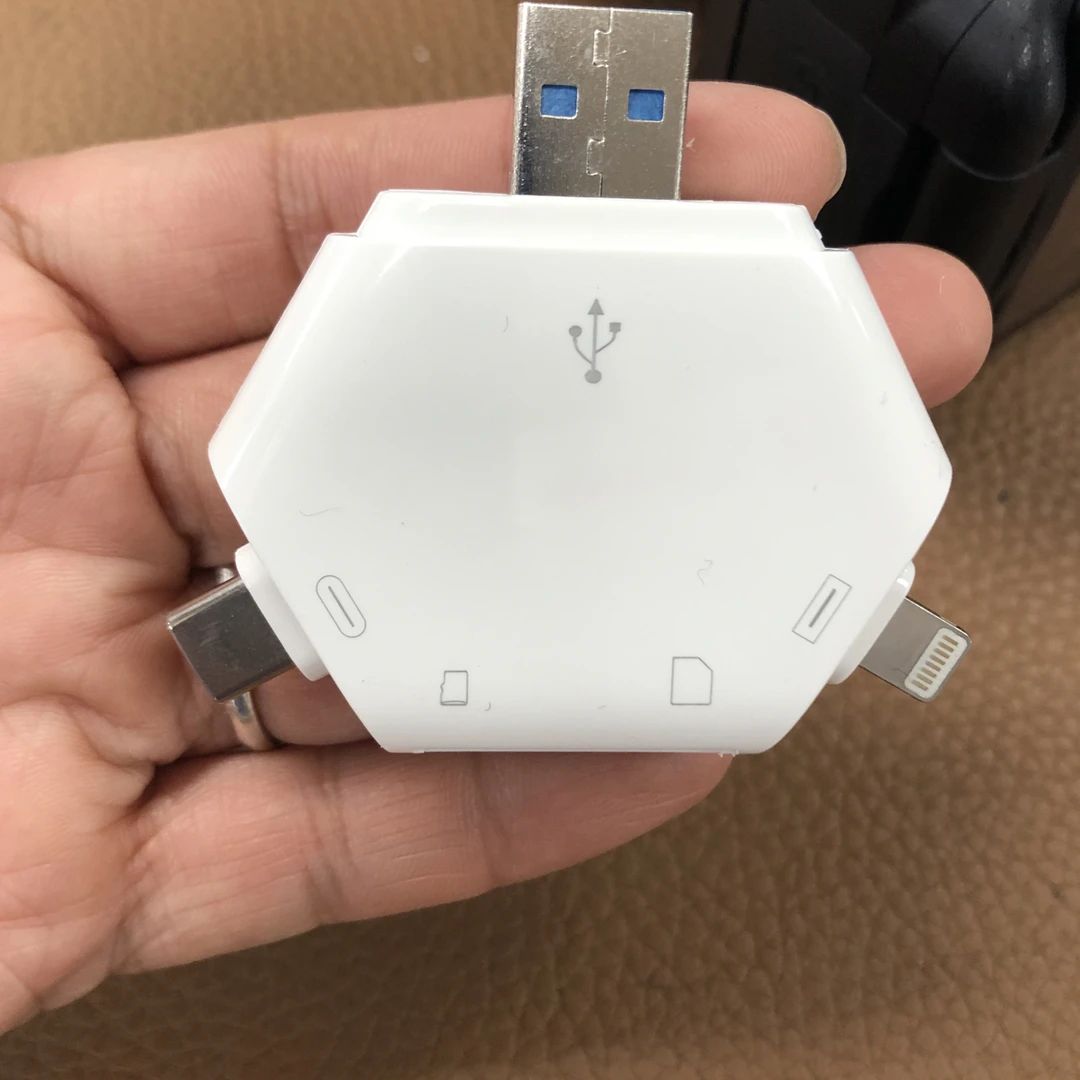 准新品 相机读卡器多功能读卡器