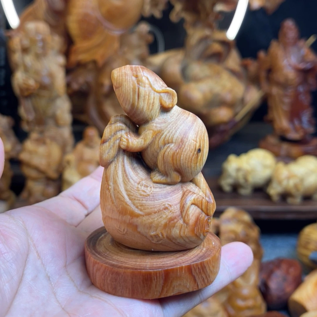 【闪购商品】琥珀木其他林**龙老鼠