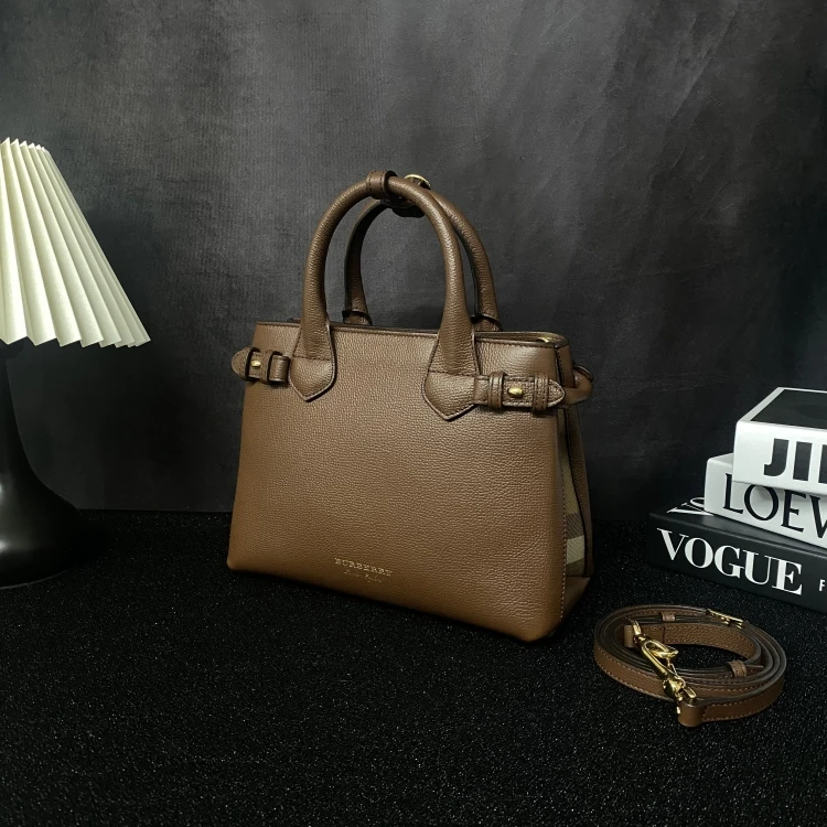 99新 BURBERRY/博柏利 /KIKI/单肩包/9392272
