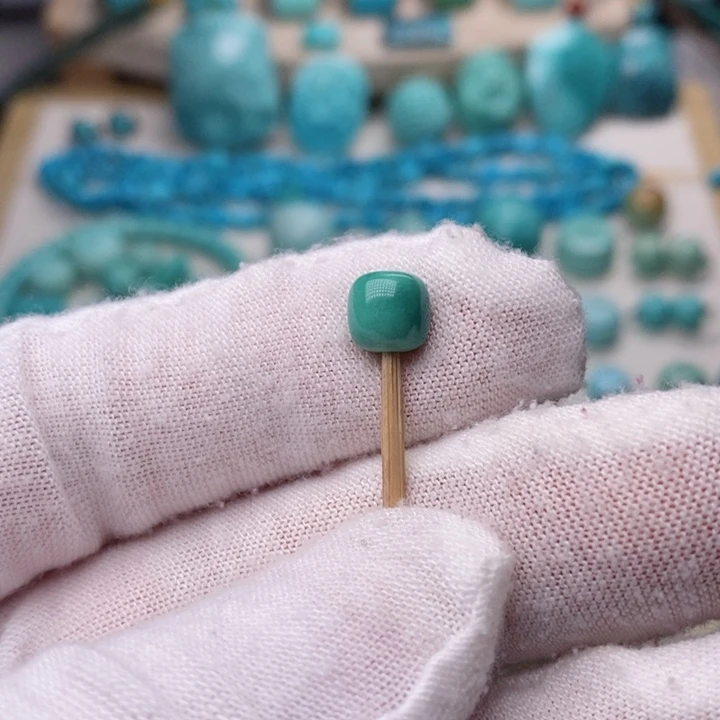 绿松石挂件未镶嵌