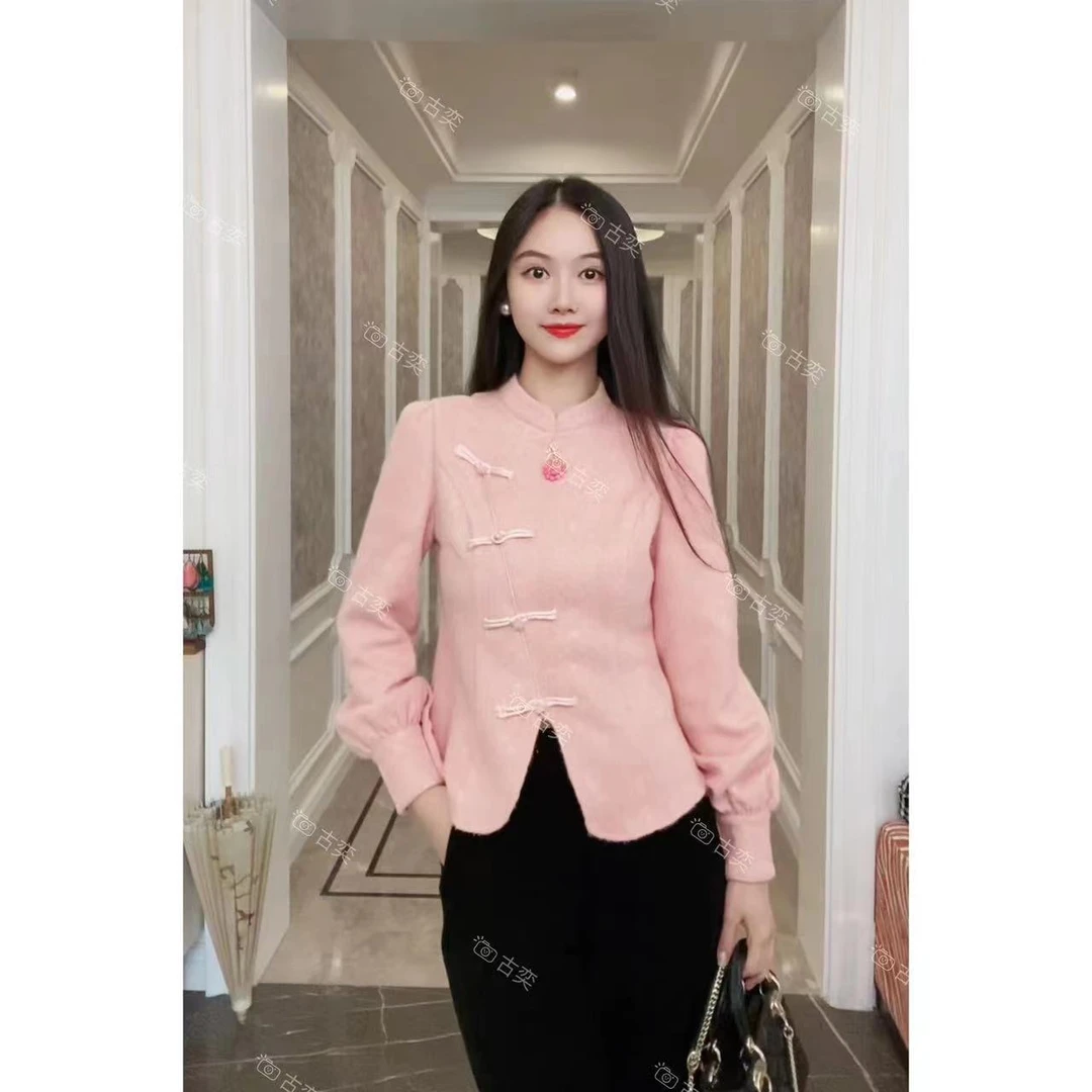 「古奕」《花颜悦》新中式蕾丝提花复合牛奶丝磨毛重工饰扣加厚上衣