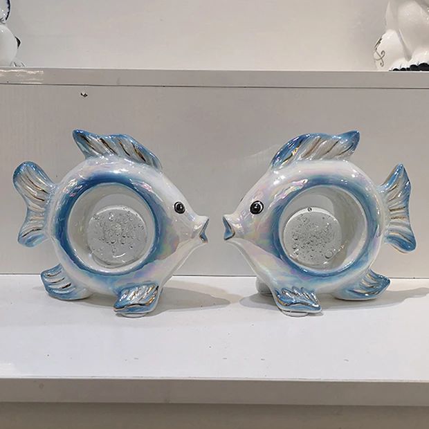 陶瓷可爱蓝色情侣水晶球亲吻鱼客厅卧室电视柜玄关轻奢家居摆件