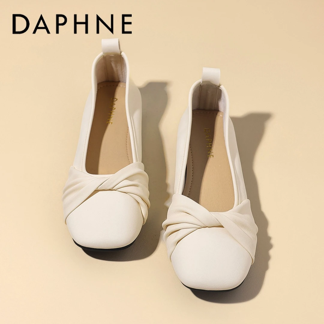 达芙妮软底晚晚鞋单鞋女2025春季爆款法式温柔风配裙子百搭妈妈鞋