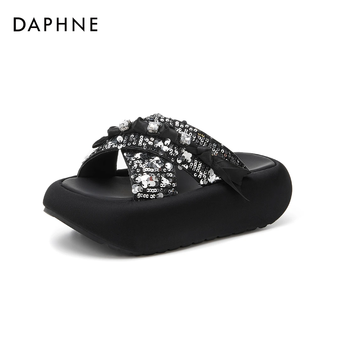 达芙妮一字拖女款拖鞋2024年秋季新款亮片水钻露趾松糕底百搭凉拖