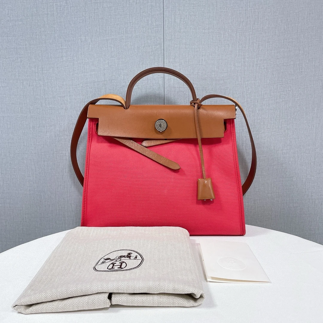 99新 Hermes/爱马仕  爱马仕/Hermes 粉色herbag31 框