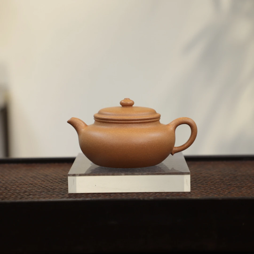 【锦鼓】老宕口黄金段泥 200cc 全手工制 沈希慧作品