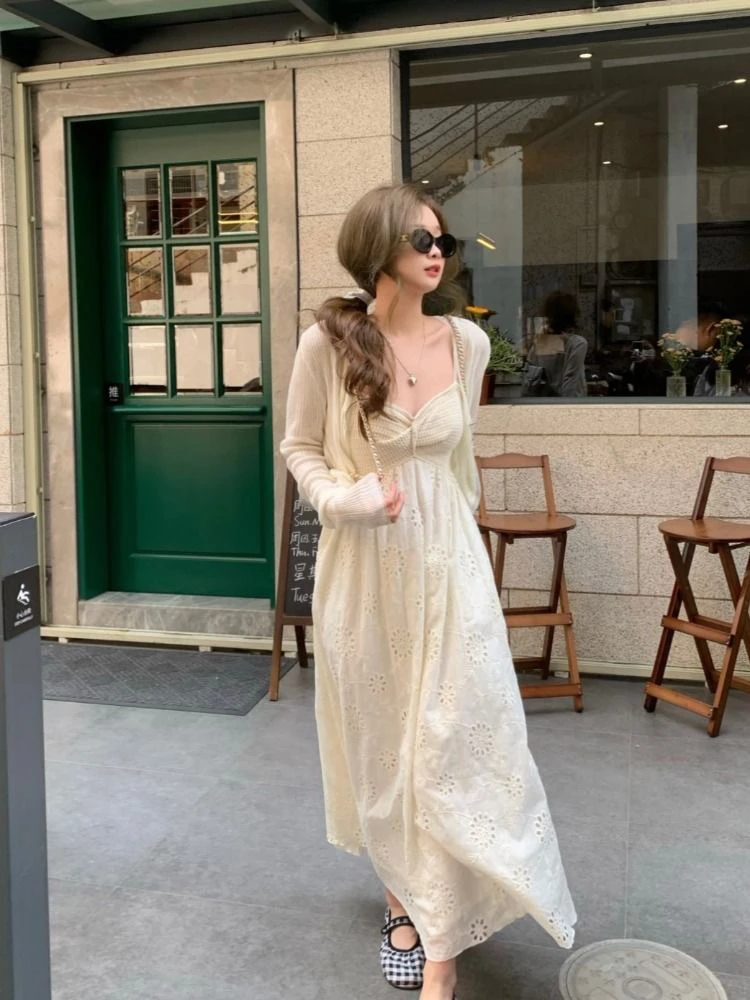 度假镂空拼接吊带连衣裙2025新款法式甜美风气质显瘦长裙裙子