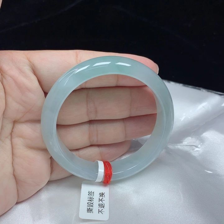 翡翠手镯未镶嵌正圈55