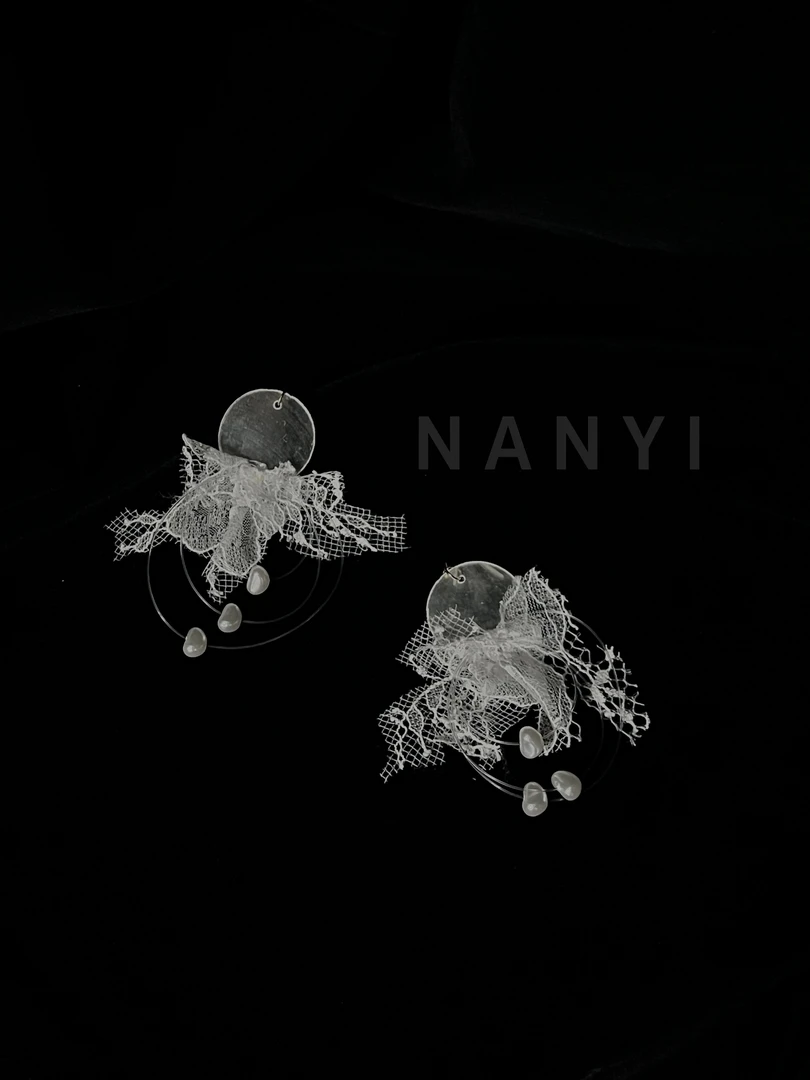 合金布艺耳饰 MT｜手作贝壳串珠雪白蕾丝耳饰