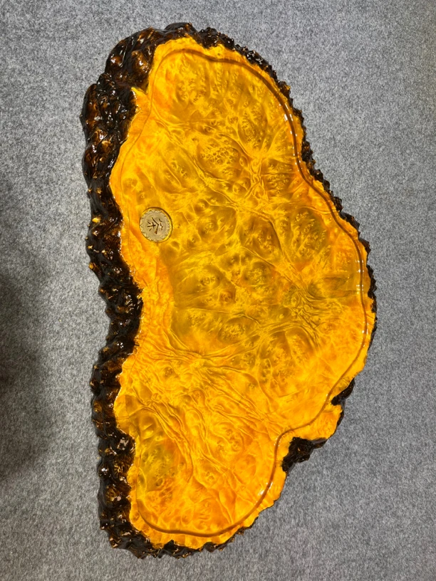 杨昆根雕经营部89898