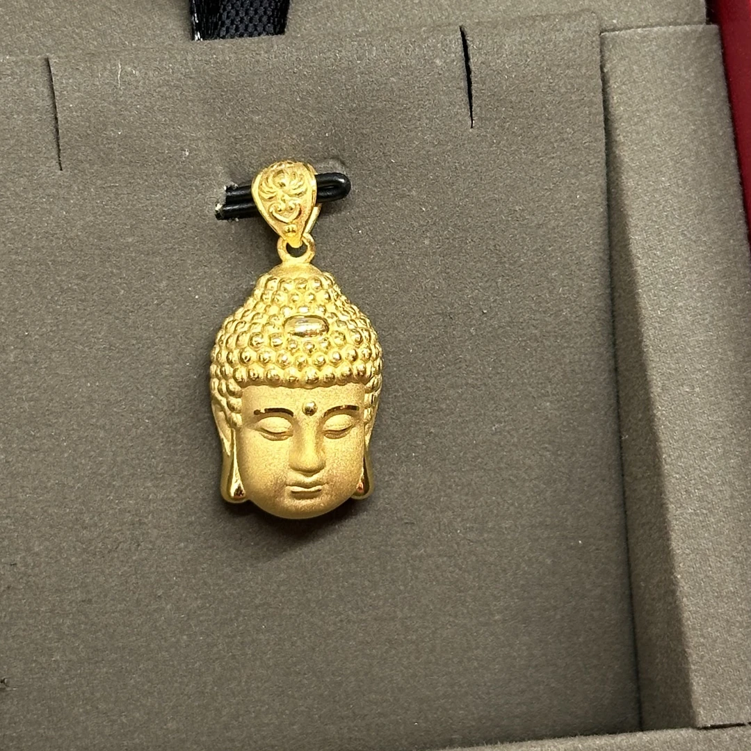 Chow Tai Seng/周大生周大生足金佛头吊坠编绳款花开见佛经典时尚