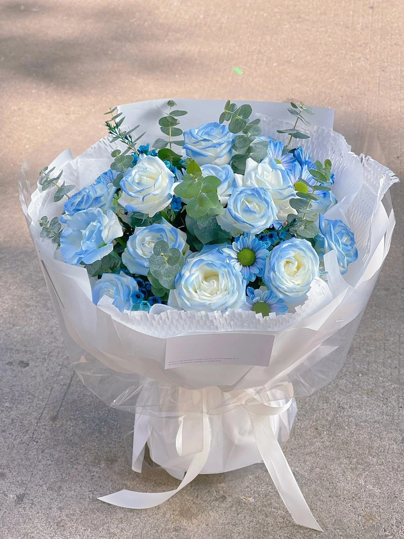 网红款碎冰蓝玫瑰混搭19朵海洋ins风 男友女友生日全同城配送