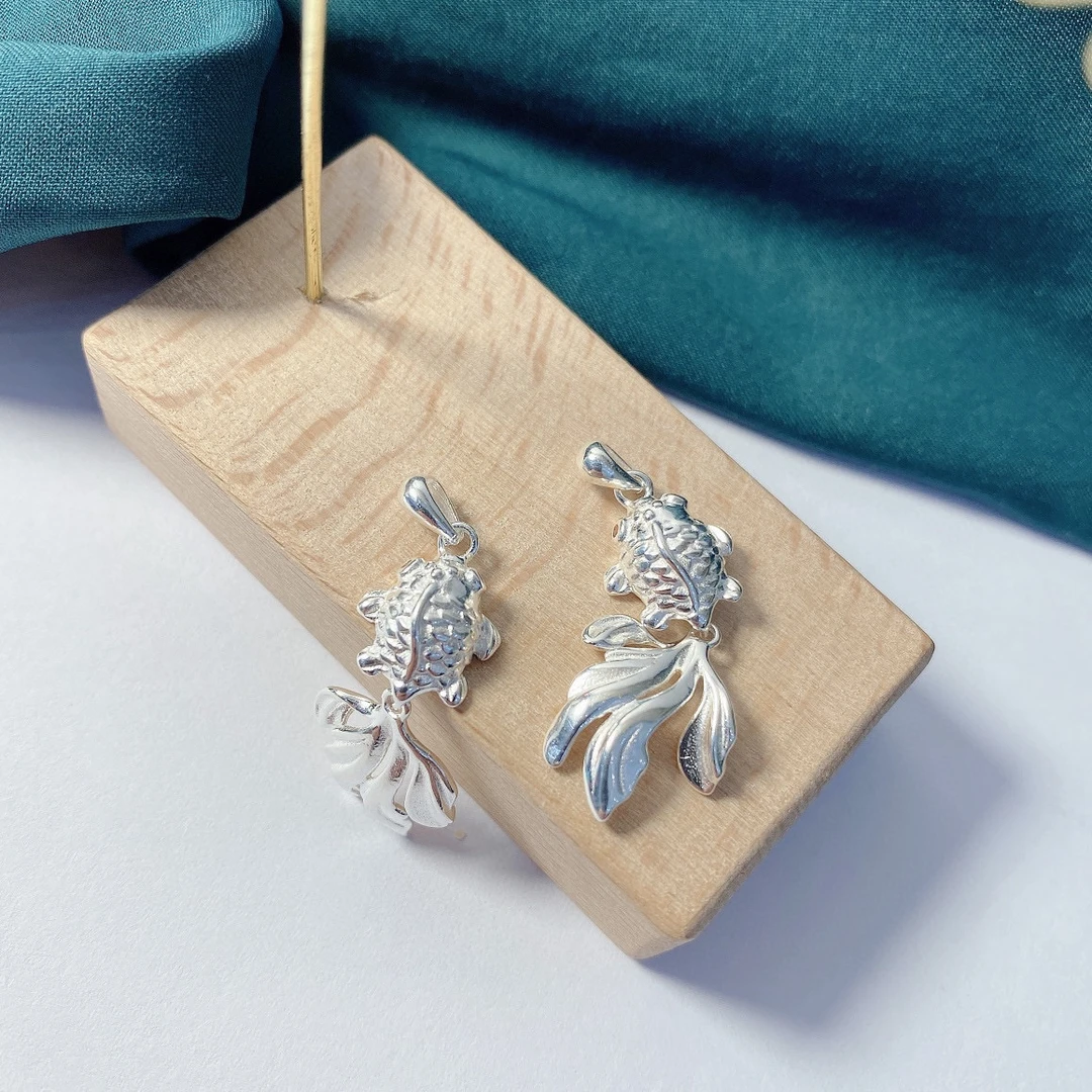 吊坠足银 吊坠足银 足银990小银鱼吊坠女精致生日礼物闺蜜520人情