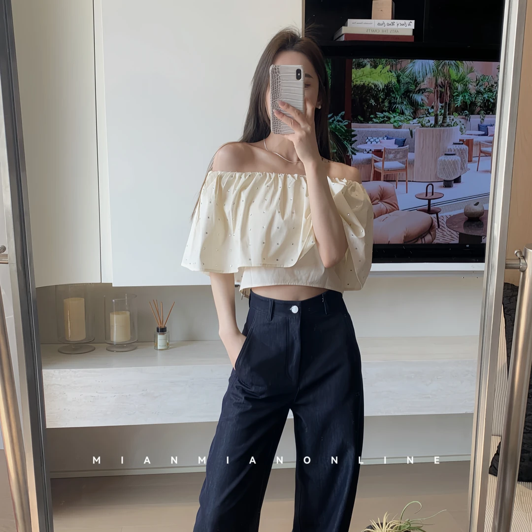 绵绵在线“韩剧剧场”夏日短款法式小众钻钻一字肩上衣泡泡袖1007