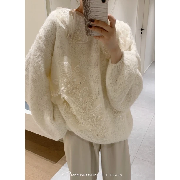 绵绵在线“冬日”设计感新款重工珠绣针织毛衣圆领钻钻秋冬1175