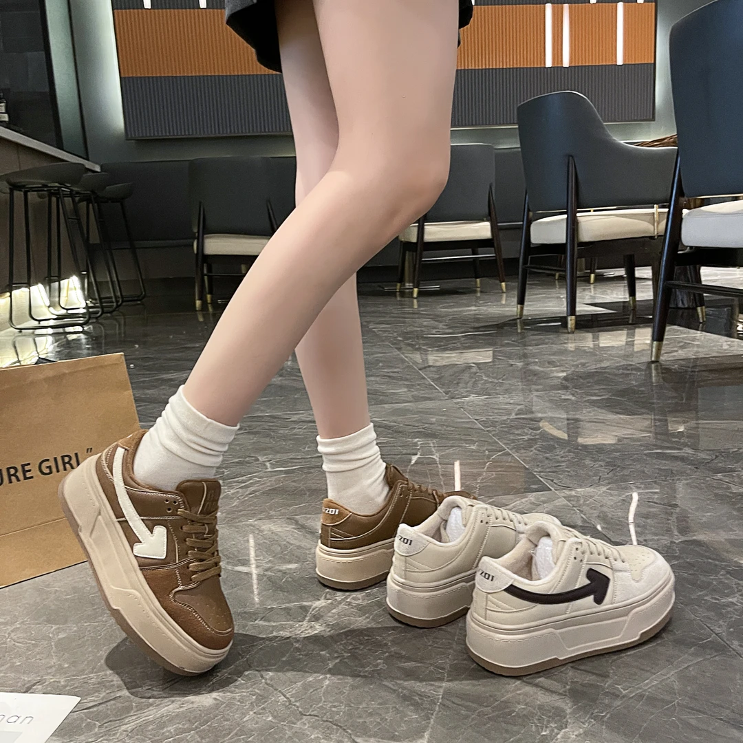 2024秋季加绒美式复古板鞋箭头女休闲鞋H-GL80617-1