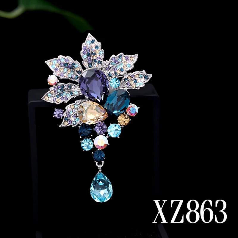 铜合金合成锆石胸针 高档时尚复古奢华胸针胸花搭大衣西装XZ863