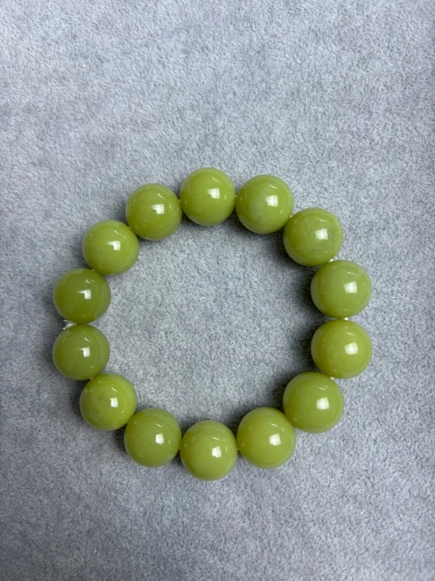 晴王绿岫玉手串时尚精美单圈珠珠百搭