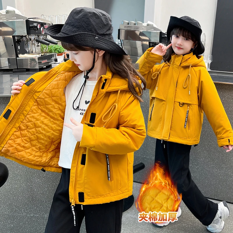 儿童外套亲子秋冬2025新款女童冲锋衣洋气春秋中大童运动连帽上衣