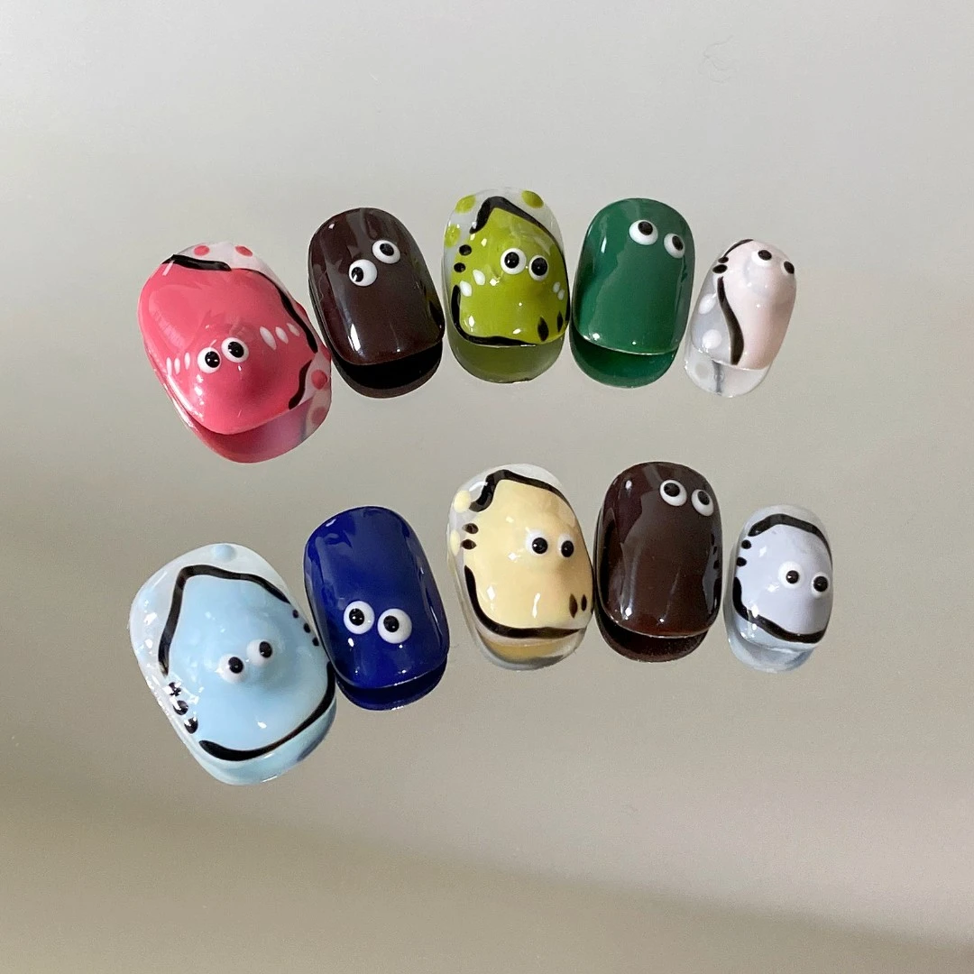 【东张西望】短款穿戴甲轻奢纯手工穿戴甲穿戴甲可爱短款手工穿戴甲