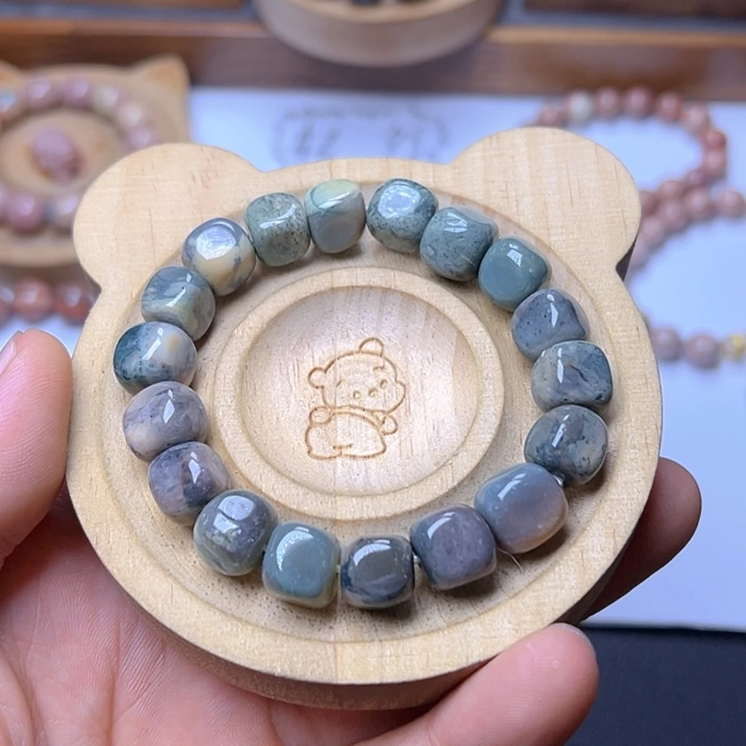 【闪购商品】石英质玉手链未镶嵌千*秋