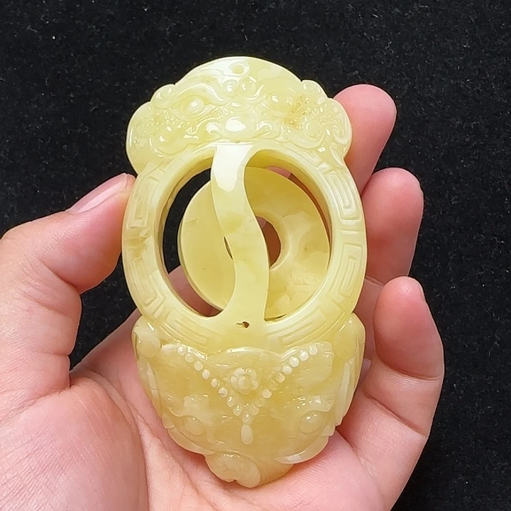 蜜蜡珠宝奇石未镶嵌