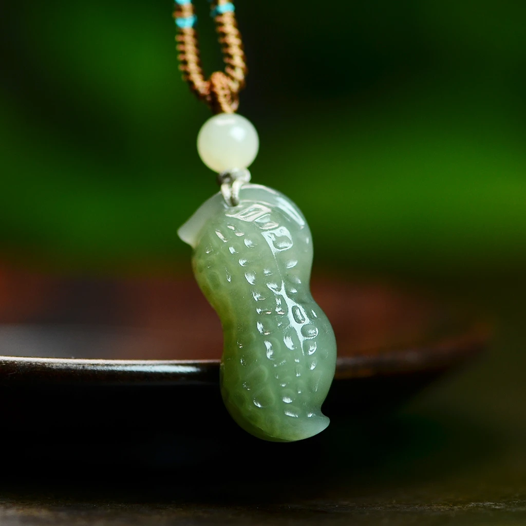 正宗和田玉花生锁骨链吊坠项链编绳挂坠好事发生女款生日礼物精雕