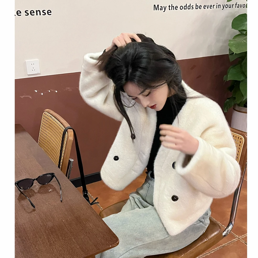【糯糯青山】秋冬时尚气质百搭白色短款毛呢短外套洋气毛毛外套