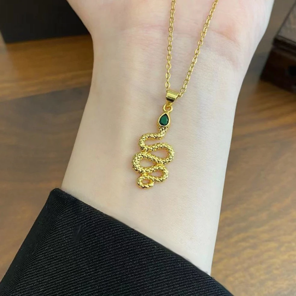 XL3165 高品质灵蛇项链生肖蛇锁骨链气质冷淡风个性女