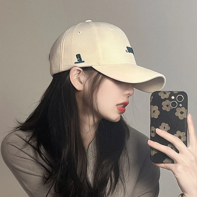 硬顶棒球女潮流棕色百搭调节显脸小春夏新款帽子帽子女款棒球帽