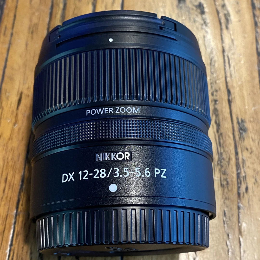 准新品 Nikon/尼康 DX 12-28/3.5-5.6PZ