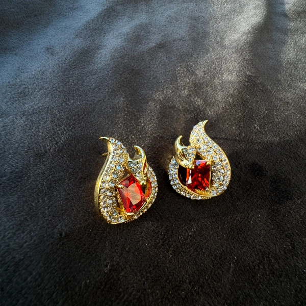 AOPOSS白姿 镀K金 [火狐狸]耳针夹原创设计精致红色