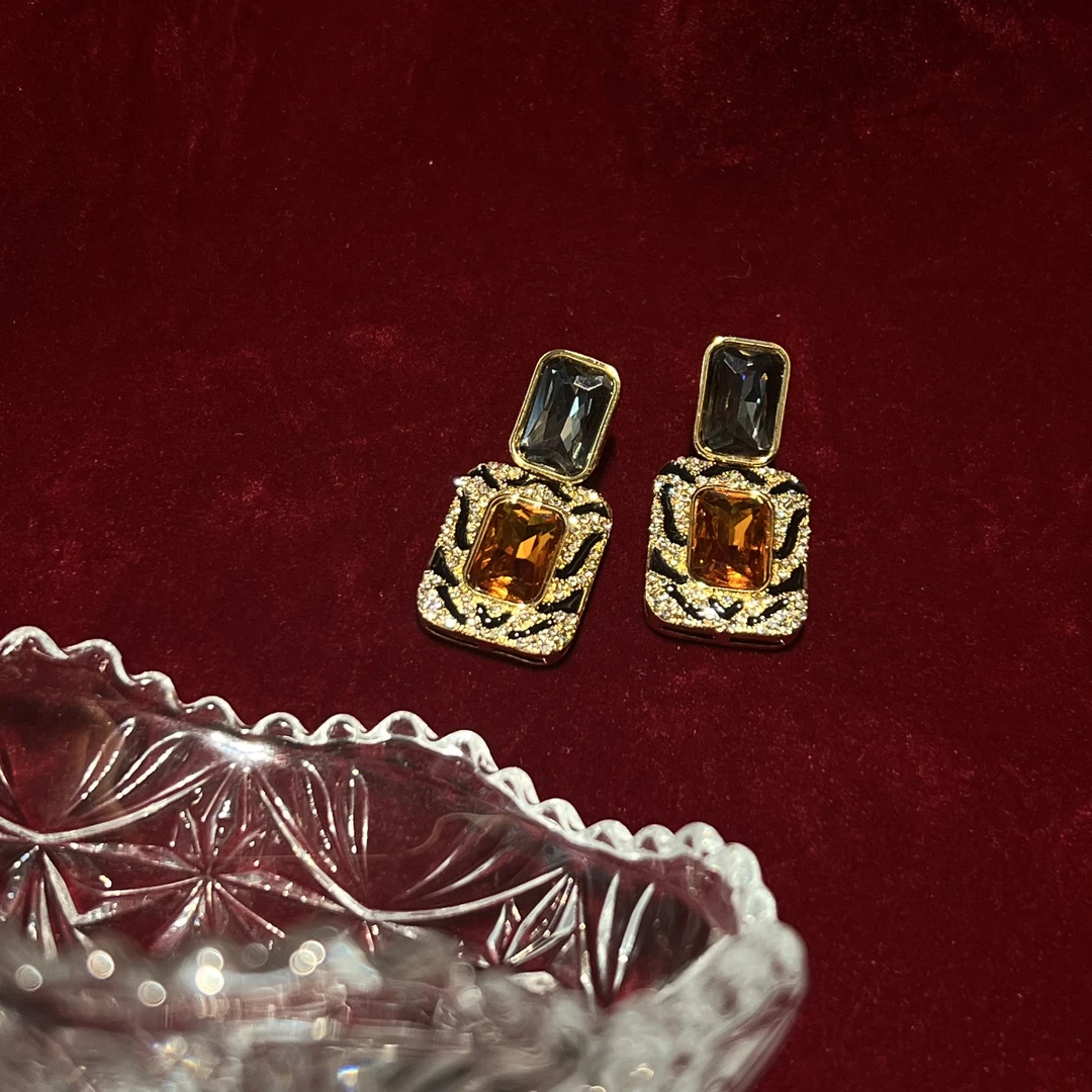 AOPOSS白姿 镀K金 [焦糖色黑金虎纹]耳钉耳夹原创设计小众