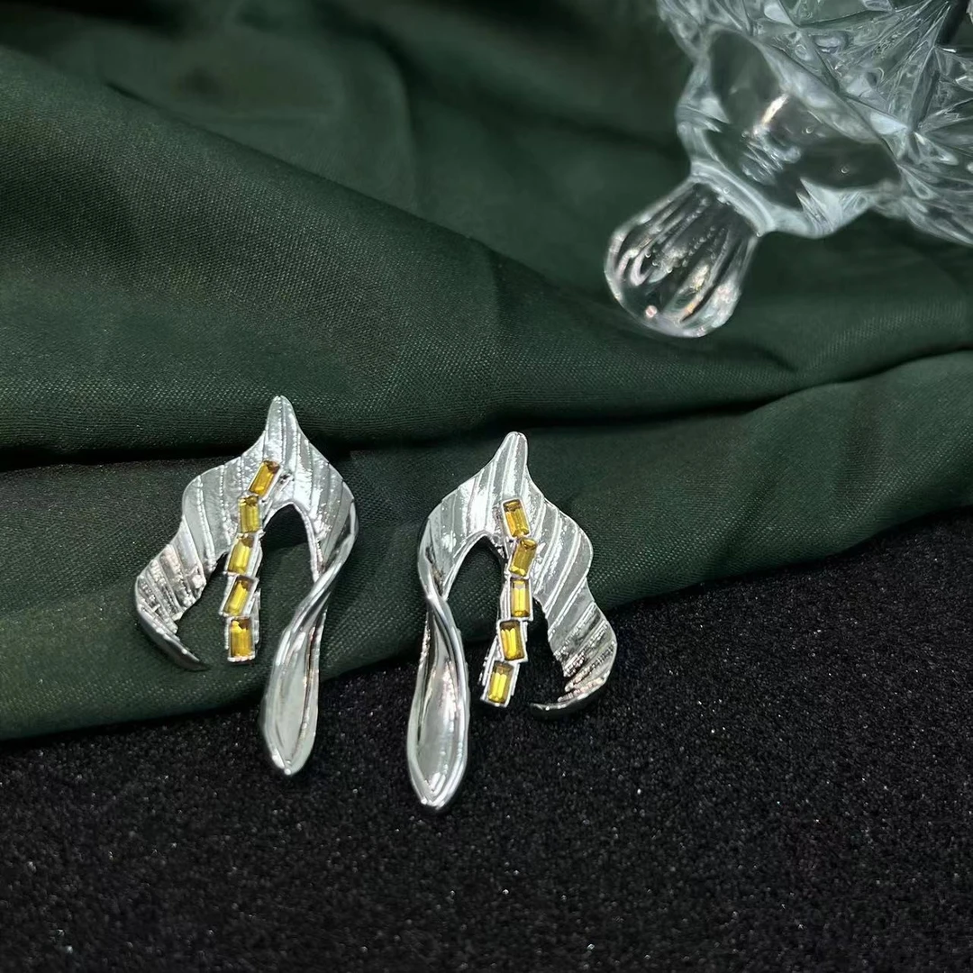 AOPOSS白姿 镀K金 [马蹄莲]耳环钉夹原创设计简约通勤