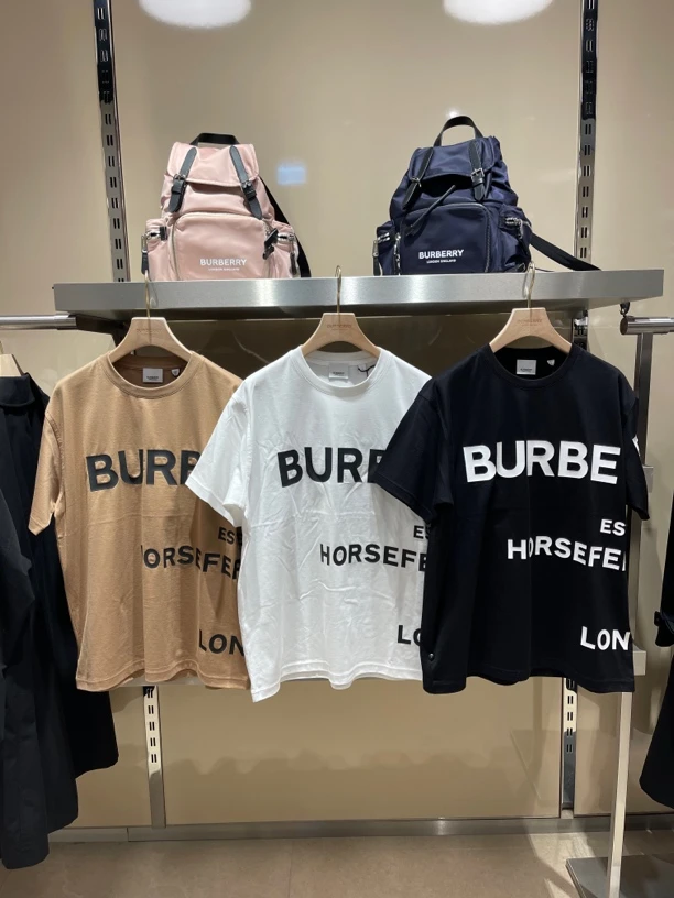 未使用 BURBERRY/博柏利 BURBERRY/博柏利男女同款短袖T恤