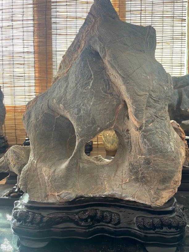 灵壁石摆件洞石毛石