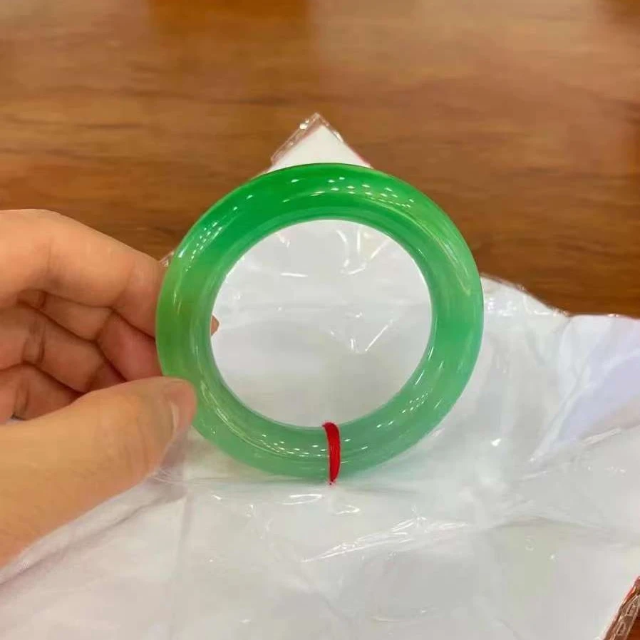 展示链接天然翡翠