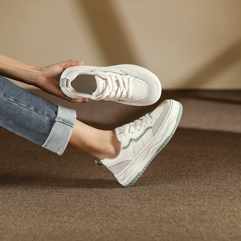 哈森板鞋女春季新款厚底百搭运动休闲鞋女款小白鞋HWC230116