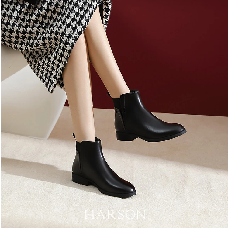 【专柜同款】2025秋冬新款低跟圆头百搭通勤短筒烟筒靴女HA249906