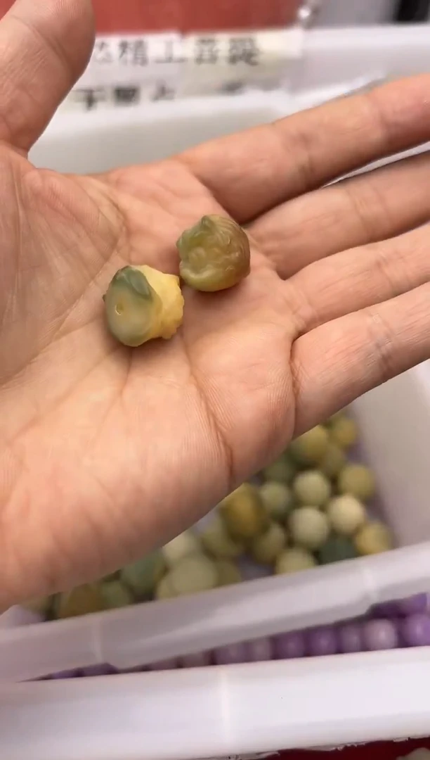 【闪购商品】白玉菩提手串15MM醒狮2颗