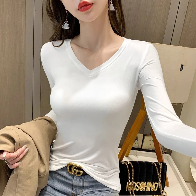 白色长袖t恤女V领修身显瘦秋季2025新款内搭打底衫纯棉紧身上衣
