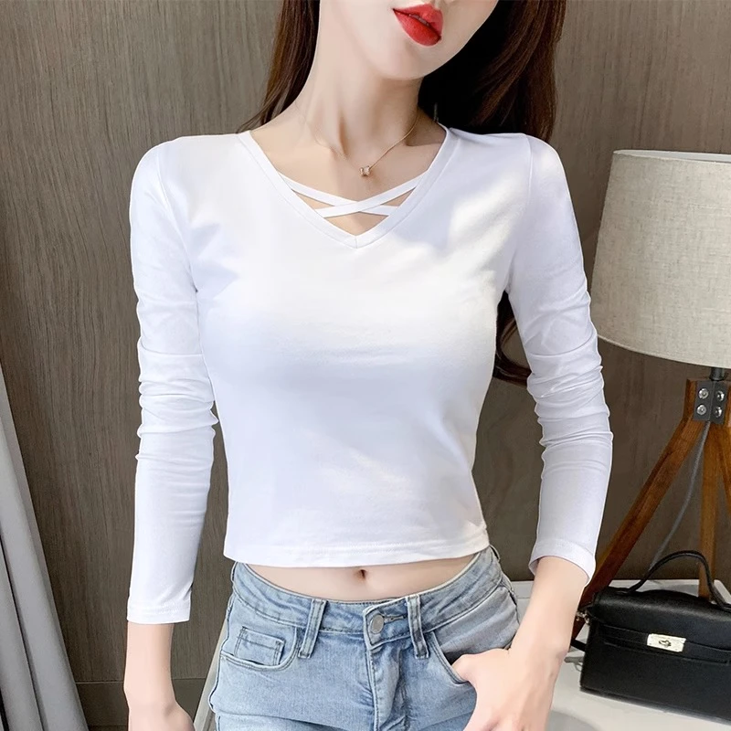 白色长袖t恤女V领短款露脐纯棉上衣修身显瘦韩版百搭紧身打底衫