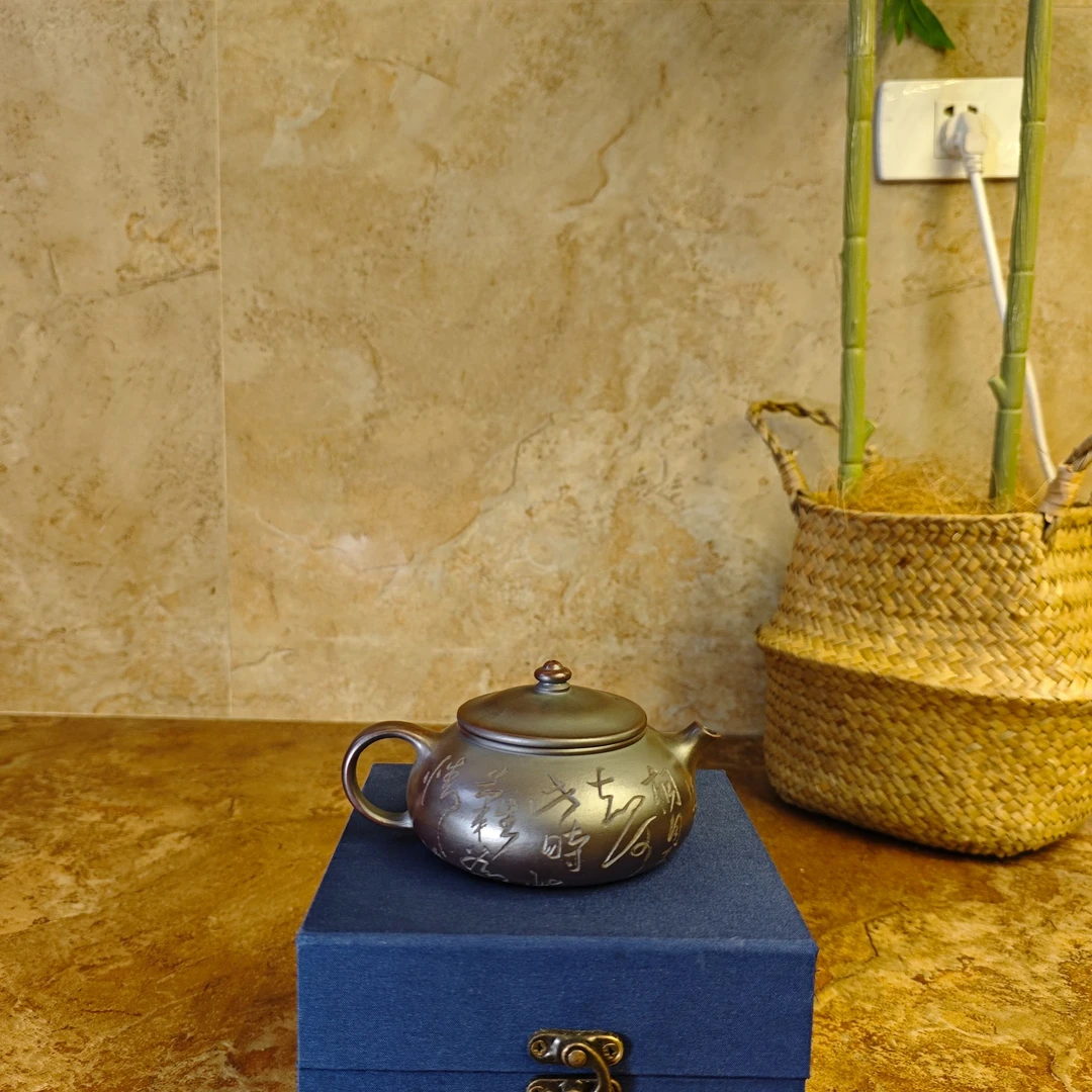 DT998刻字寒江古红泥全手工紫砂壶