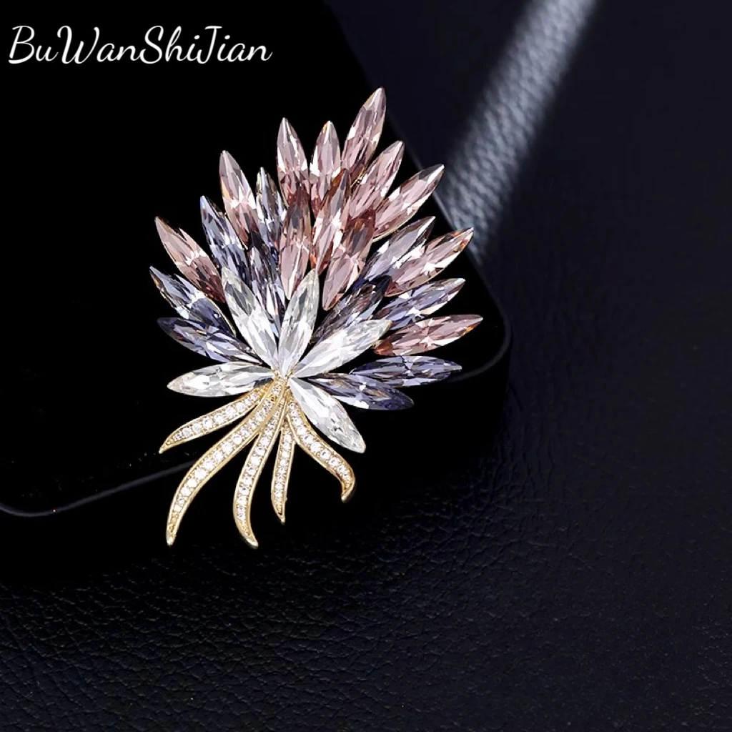 【送礼佳品】高颜值礼品胸针秋冬百搭轻奢胸花配饰吊坠挂件节日礼物