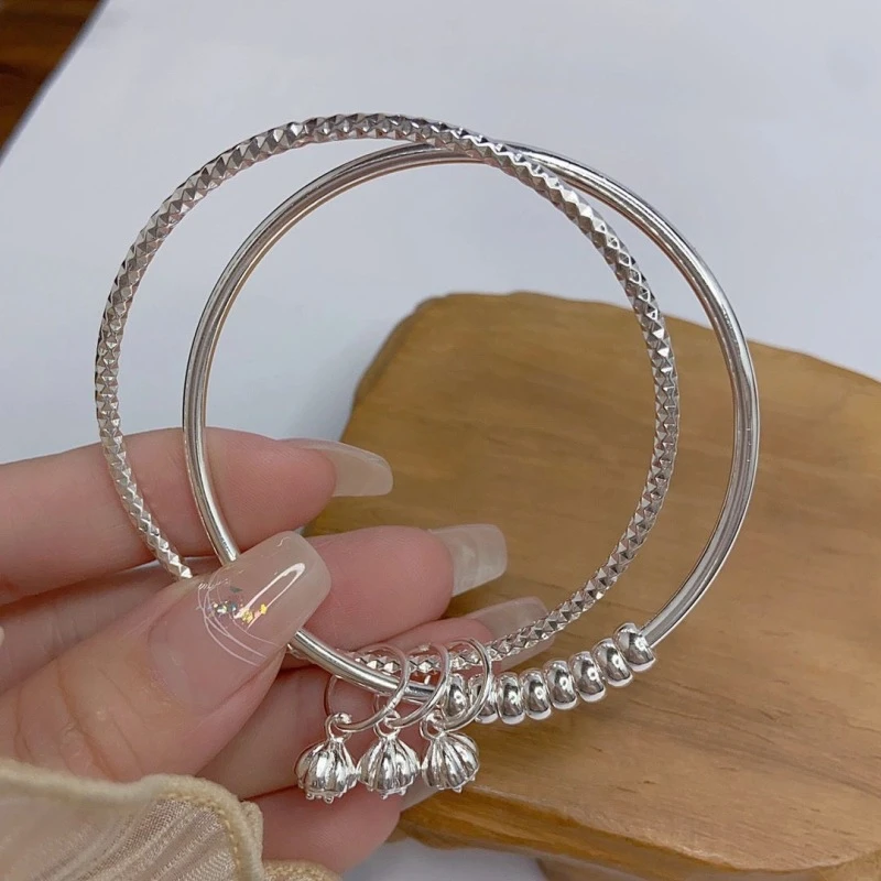 三个小莲花环环相扣手镯28072