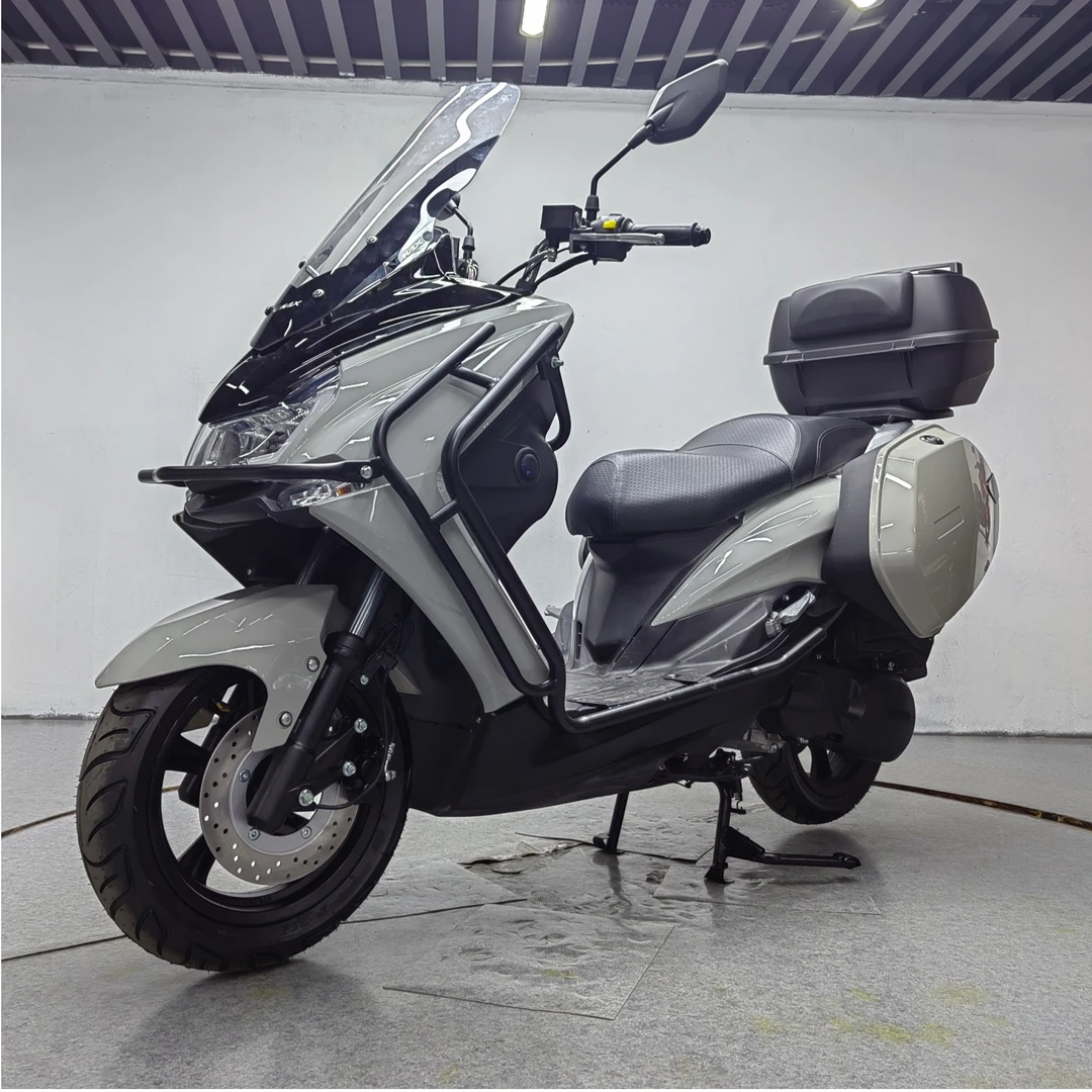 摩托车升级保险杠尾箱边箱风挡配件